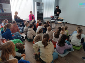 To jakiś kosmos! – spotkanie dla dzieci z Kubą Hajkusiem
